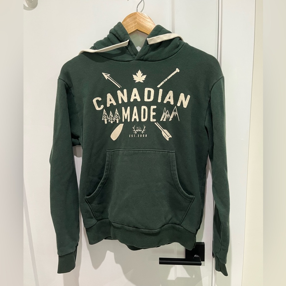 Canadian Made Green Sweater SM